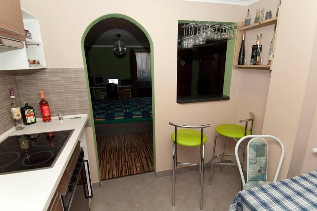 Sas-Feszek Vendeghaz Apartment Demjen Exterior photo